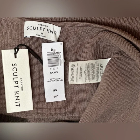 NWT Aritzia Babaton Sculpt Knit Savvy Tube Top - Picture 13 of 13